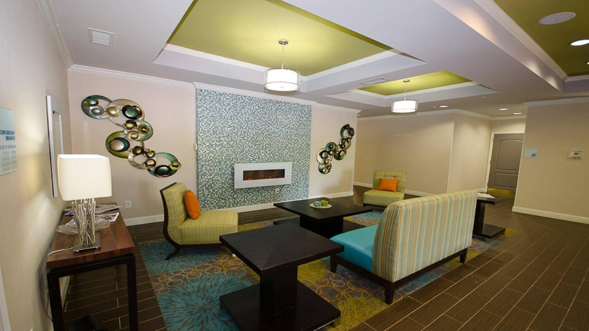 Holiday Inn Express Hotel & Suites Lagrange I-85 By Ihg Exterior foto